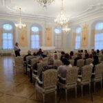 ПОДАРИ АПИ РОДИТЕЛЯМ!